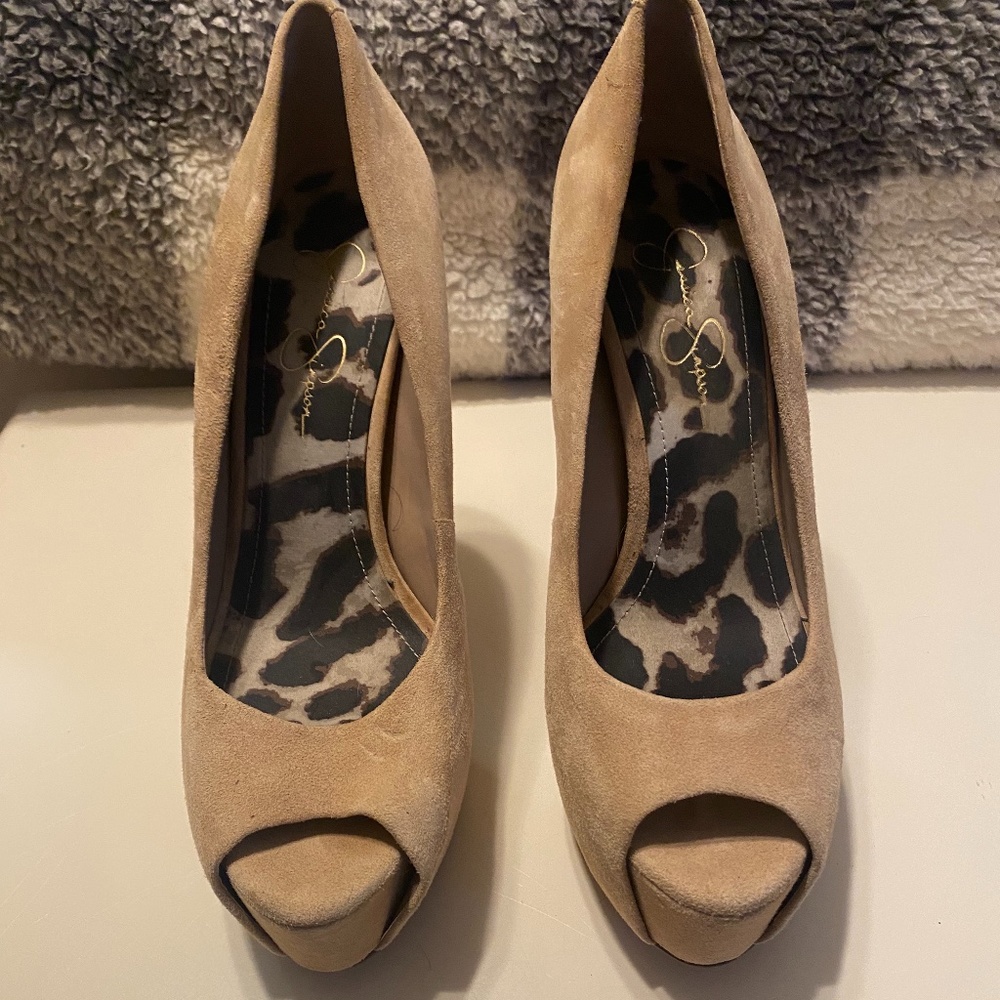 Jessica Simpson platform heels